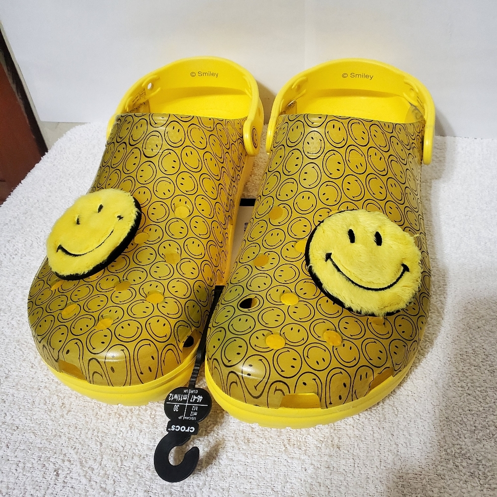 Crocs x smiley Classic Translucent  Clog